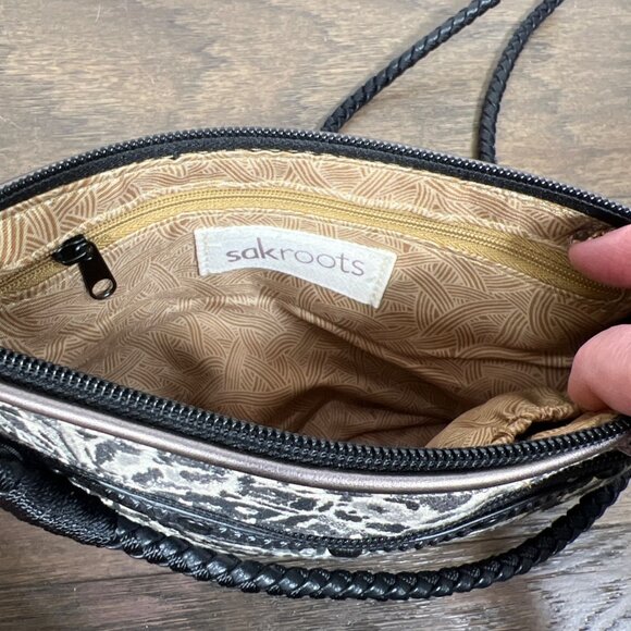 SAKROOTS ARTIST CIRLE Campus Mini Bag in Jet Brave Beautiful NWOT - Picture 5 of 6